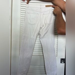 White mom jeans